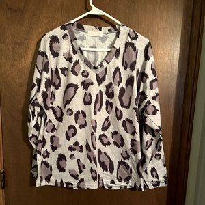 Leopard type print long sleeve shirt